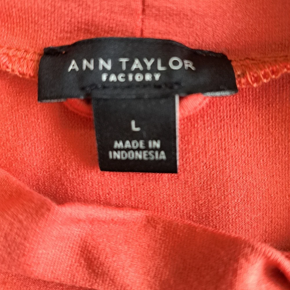 Ann Taylor blouse - Picture 6 of 7